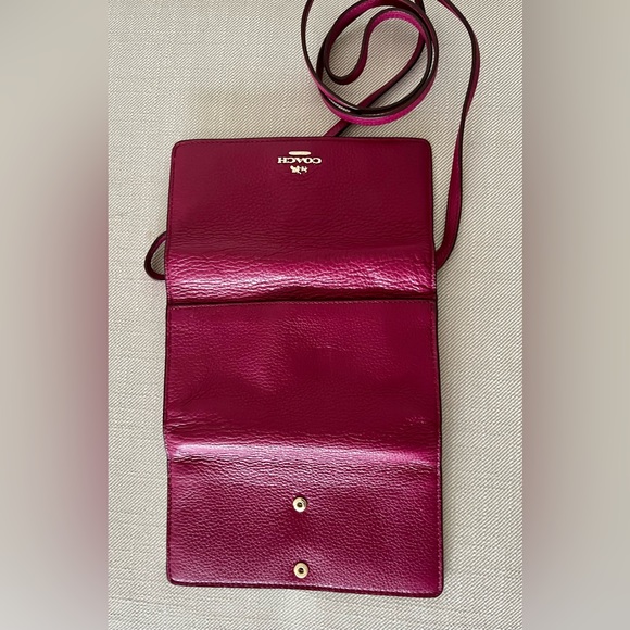 Coach crossbody - Picture 4 of 8